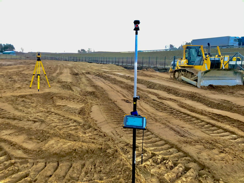 TACHIMETR ROBOTYCZNY TOPCON